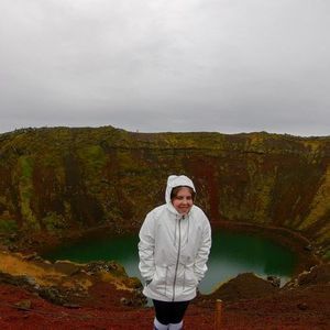 Meet your Posher, Lauren